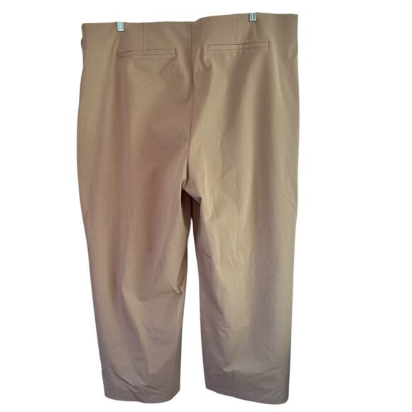 NWT Old Navy High Rise Pixie Wide Leg Pull On Khaki Pants Women’s Size 3X - Picture 2 of 6